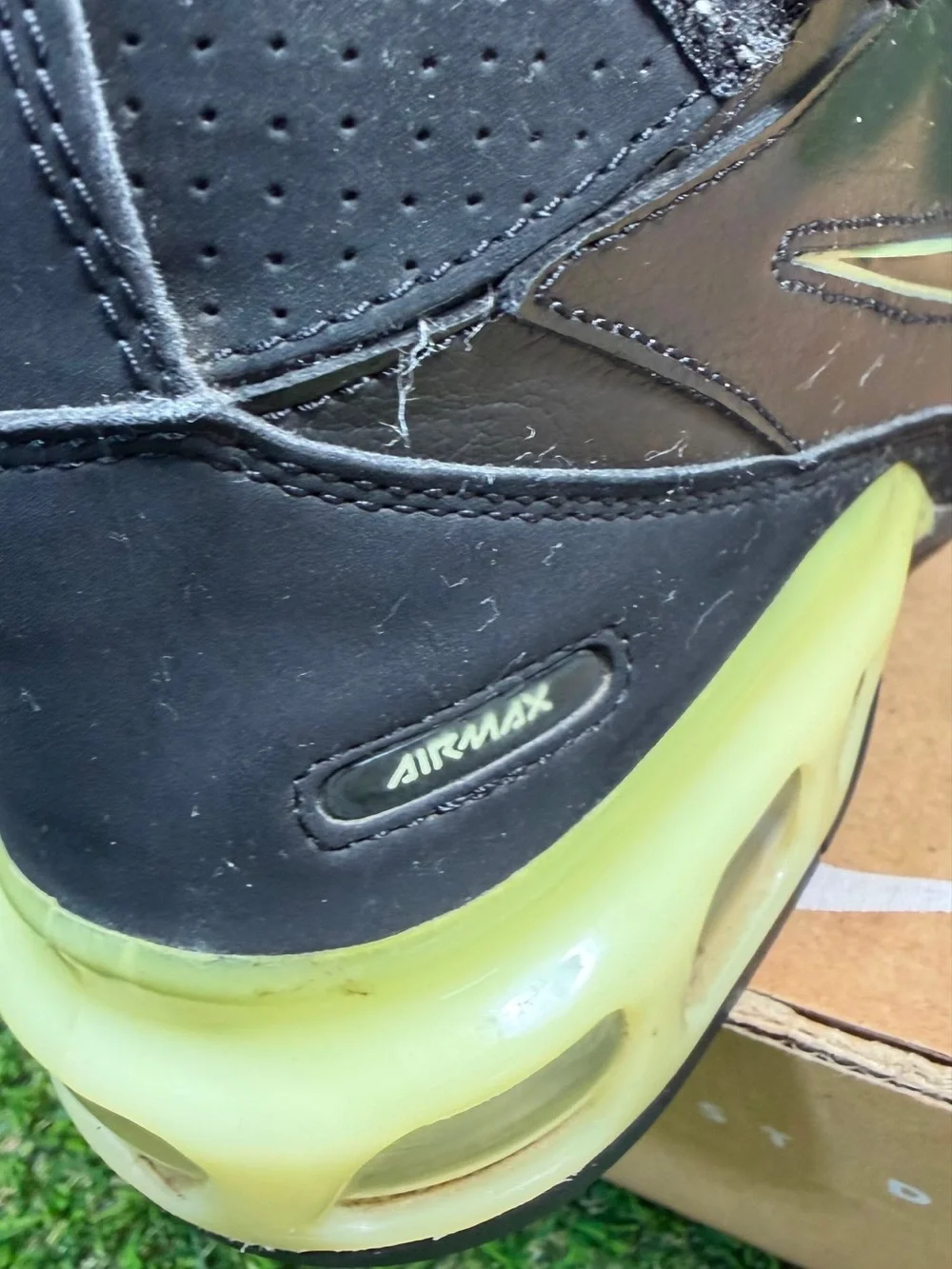 Nike Air Max 180 BB GS Black Metallic Silver 313892-002 2006 VTG Size 5.5Y Boxed